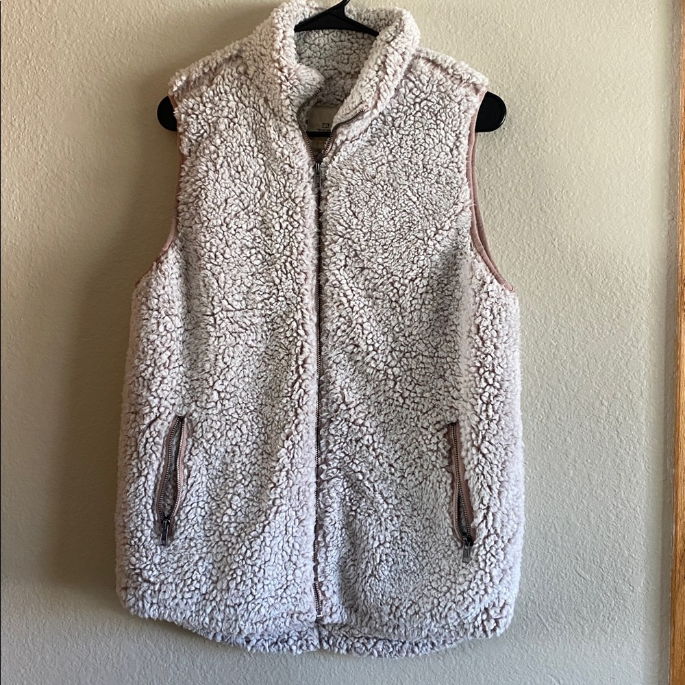 Thread & Supply White Sherpa Vest